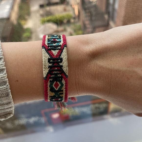 Christian Dior Tassel Woven Friendship Bracelet in Red and Blue - Picture 3 of 10